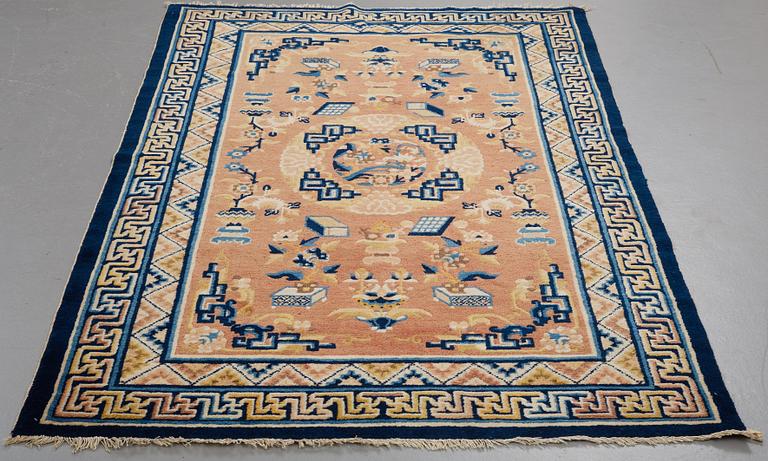 A CARPET, a semi-antique Ningxia, ca 197 x 127 cm.
