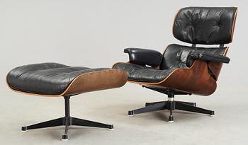 CHARLES & RAY EAMES, "Lounge Chair and ottoman", Herman Miller, USA.