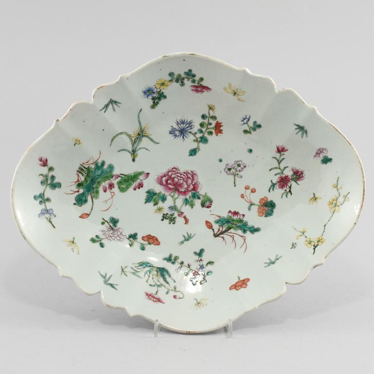 SKÅLFAT, porslin, Kina, 1800-tal.