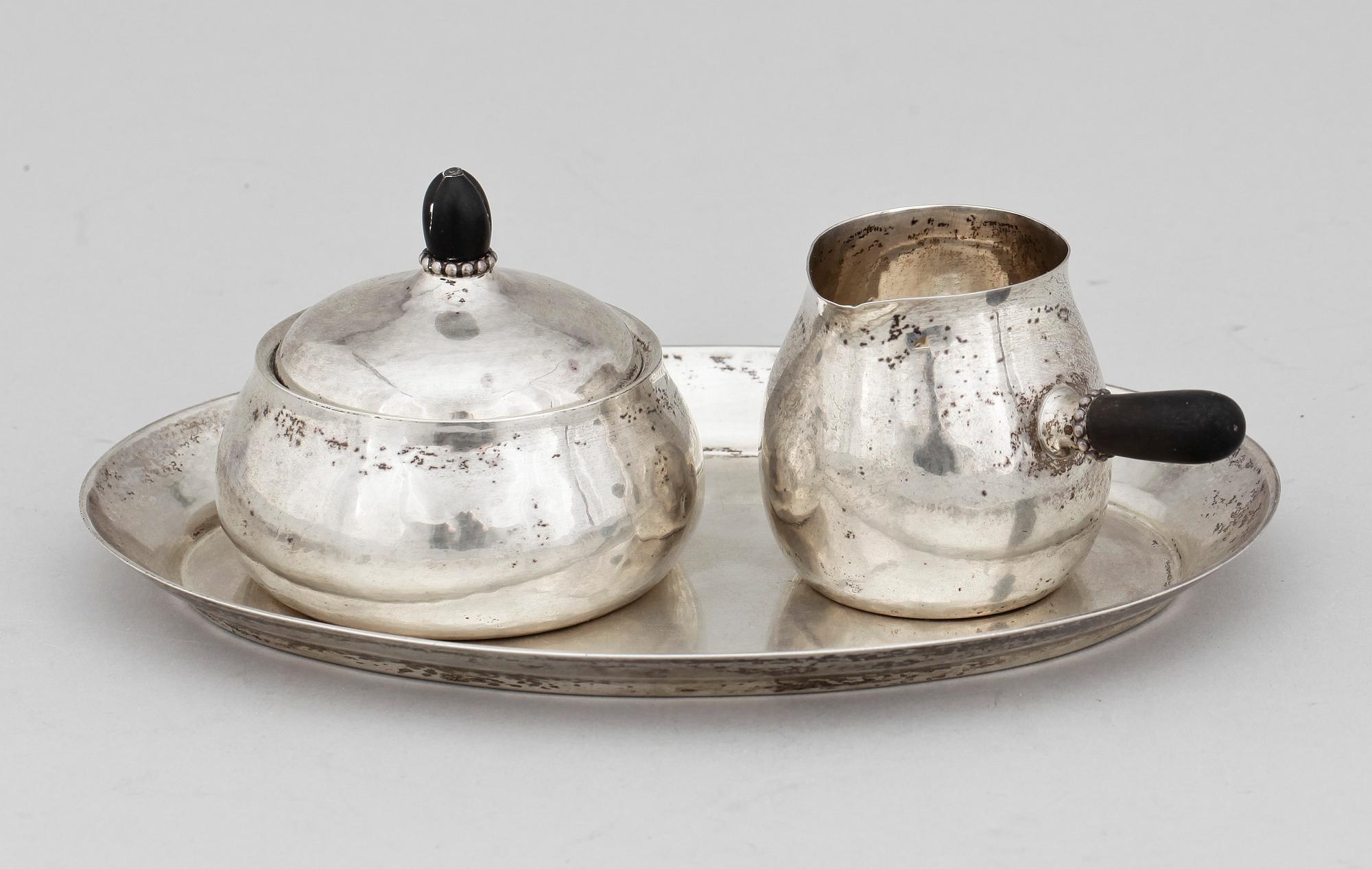 SERVISDELAR, 3 st, silver och ebenholts, Georg Jensen, Danmark, Totalvikt 427g. 1900-tal.