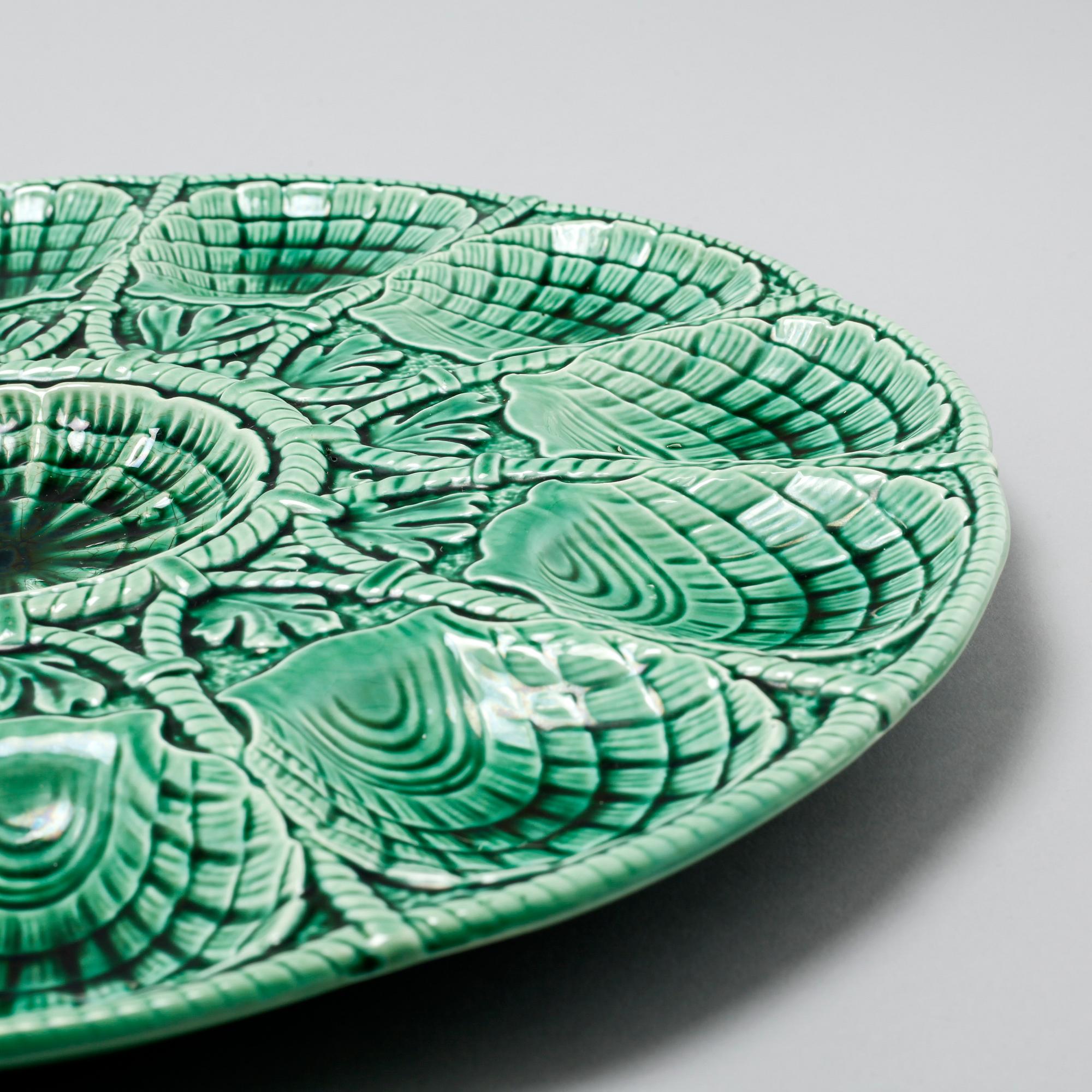 Two earthenware serving dishes from Sarreguemines in France, first half of the 20th century.