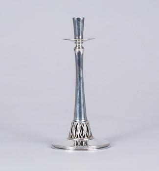 LJUSSTAKE, silver, Uppsala, MGAB 1957. Ca 145g.