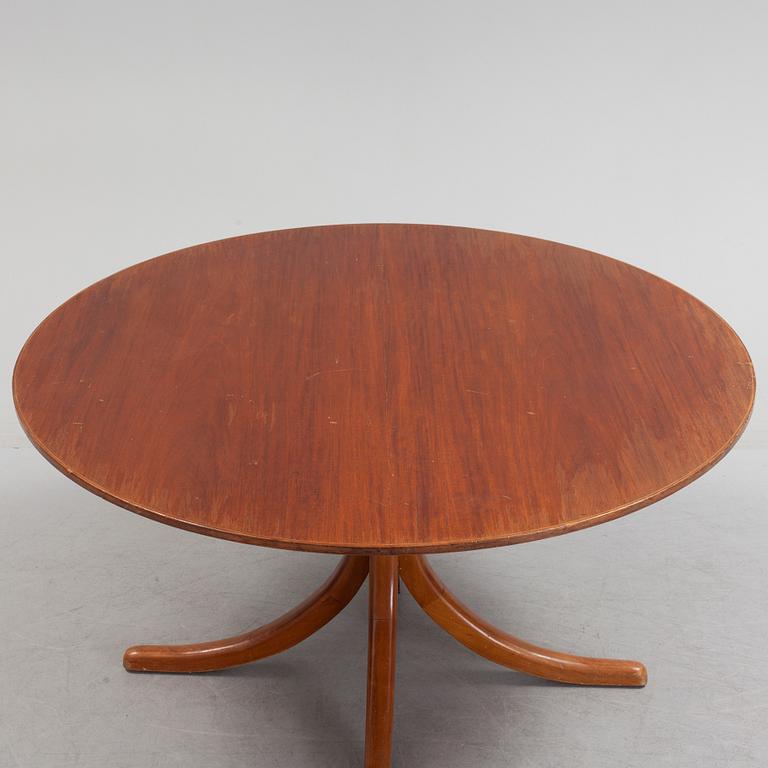 JOSEF FRANK, dining table, model 1020. Firma Svenskt Tenn. Second half of the 20th century.