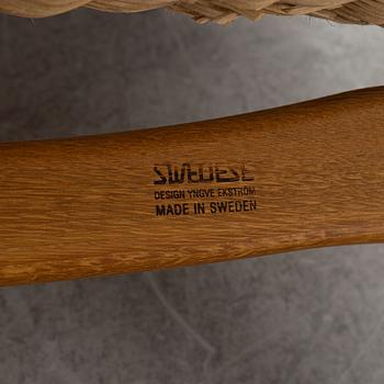 Yngve Ekström, fåtölj samt fotpall, ”Lamino”, Swedese.