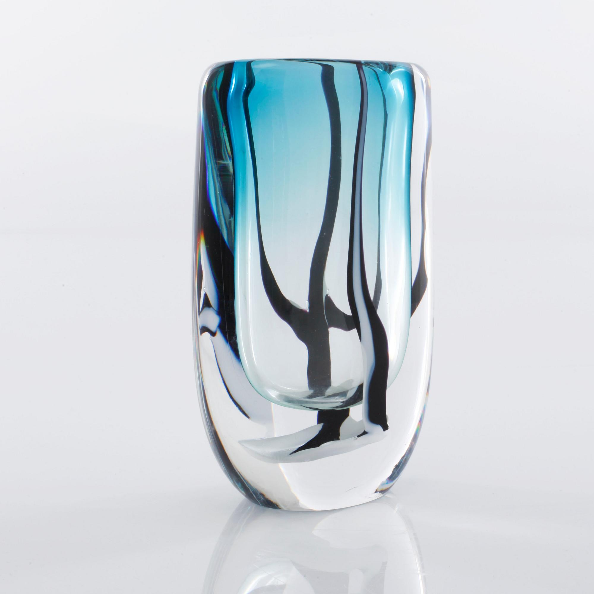 VICKE LINDSTRAND, vase, glass, "Vinter", 1950s.
