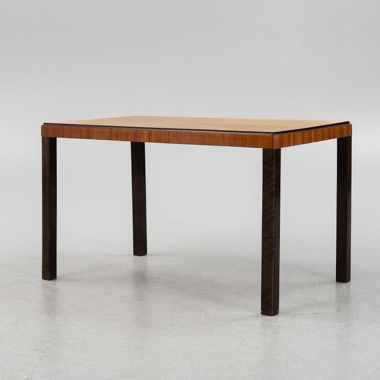 Swedish Modern, a library table, possibly Firma Boet, provenance: Factory owner Neck's residence in Nossebro, 1930s.