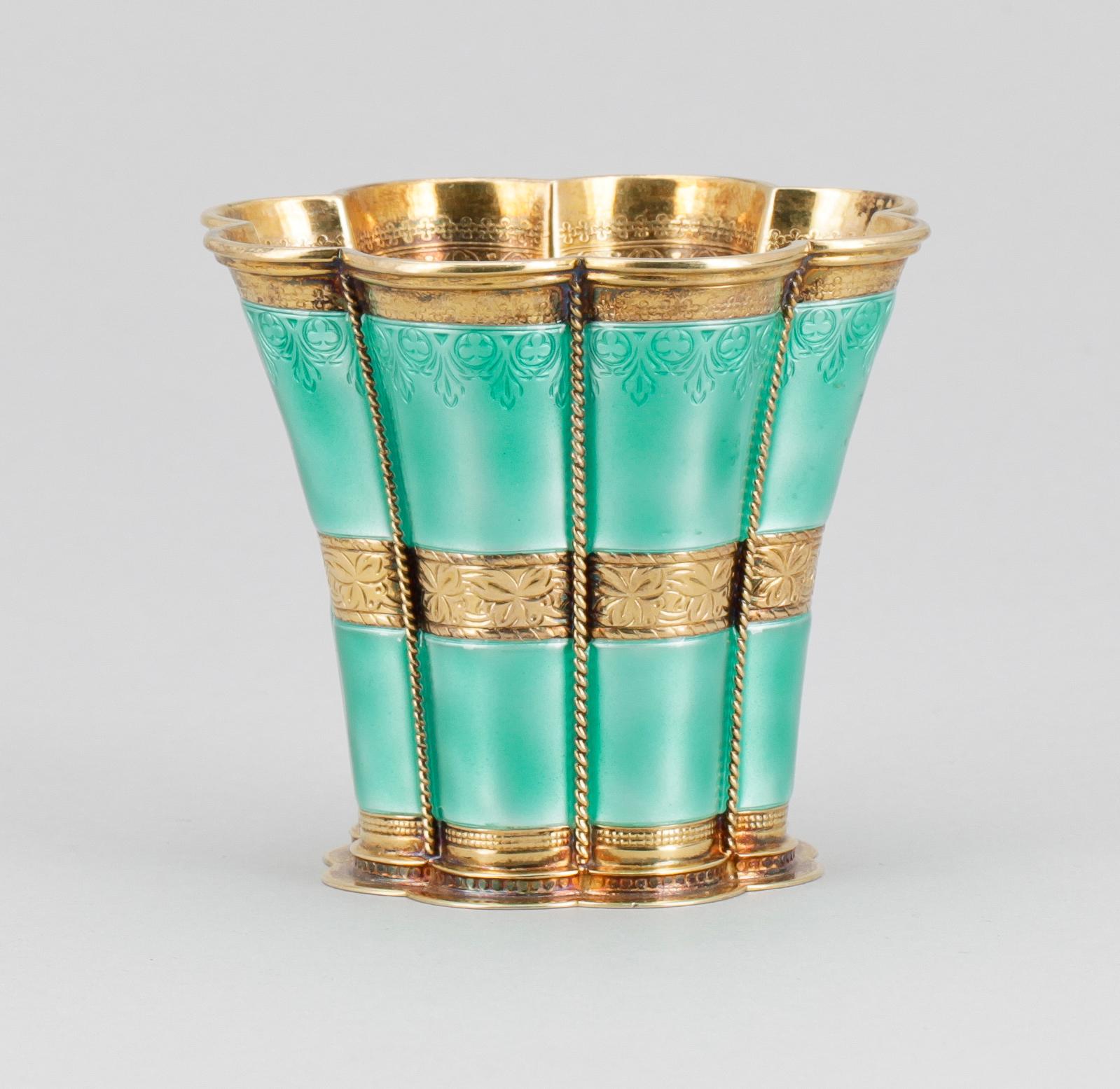 BÄGARE, förgyllt sterlingsilver och emalj, Anton Michelsen, Köpenhamn, Danmark. Ca 195 g.