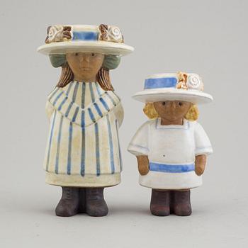 LISA LARSON, 2 stoneware figurines.