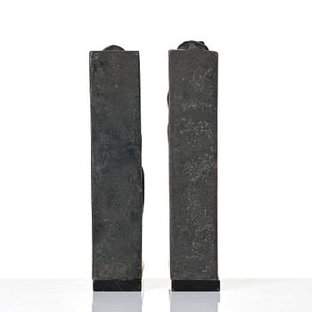 Axel Gute, bokstöd, ett par, patinerad brons, 1900-talets början.