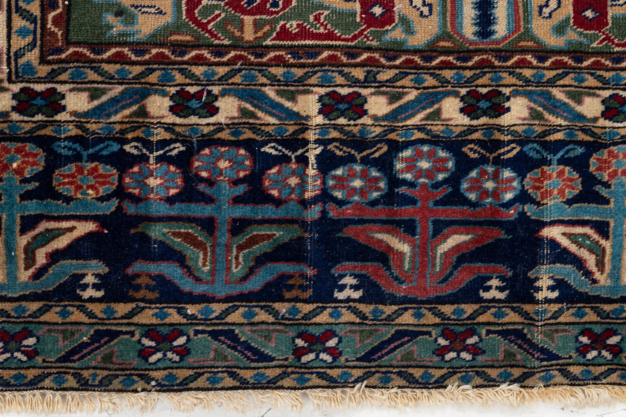 Prayer rug, possibly Kula, approx. 163 x 114 cm.