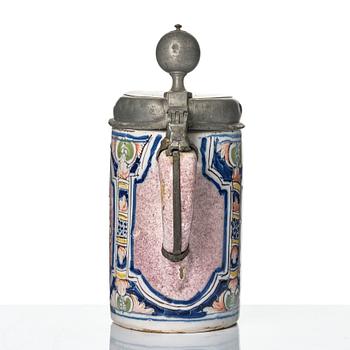 Stop och kanna, fajans, 1700-tal.