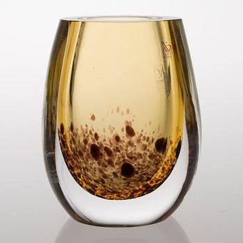 A MURANO GLASS VASE, Formia, Vetro Artistico Murano.