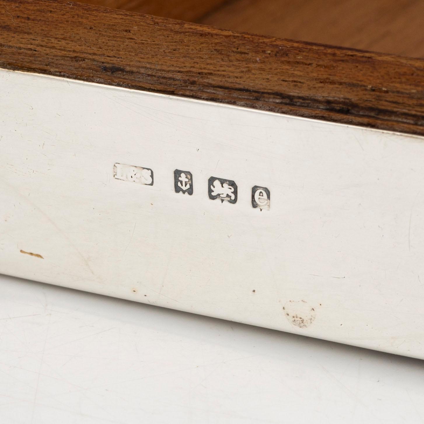 Levi & Salaman, tobaksskrin, silver, Birmingham 1904.