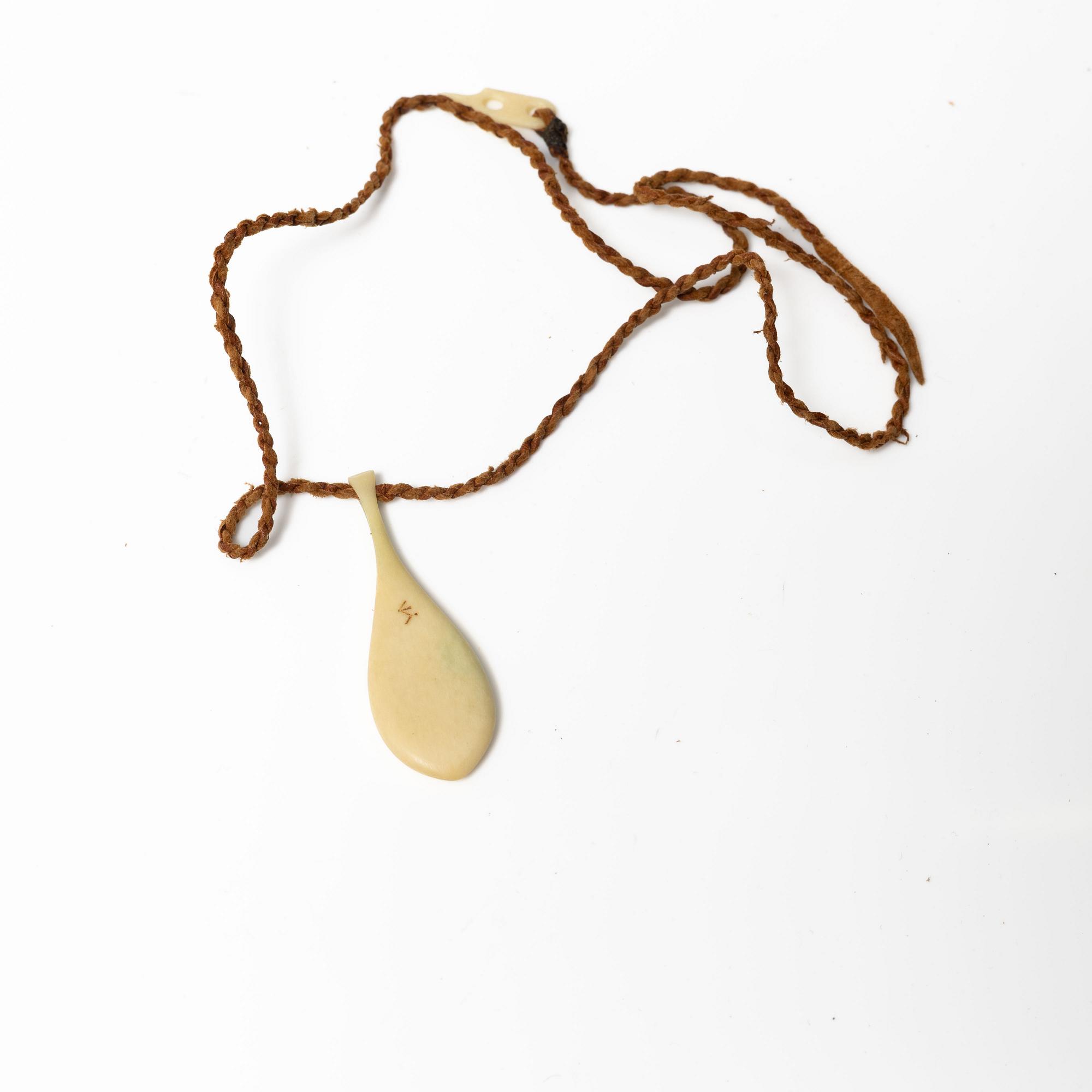 Sune Enoksson, a collection of seven pieces of jewellery, renindeer antler.