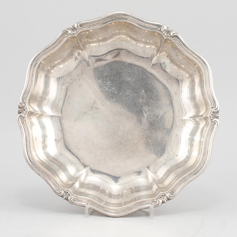 SKÅLFAT, silver, Tyskland, omkring 1900-talets mitt. Vikt 455 g.