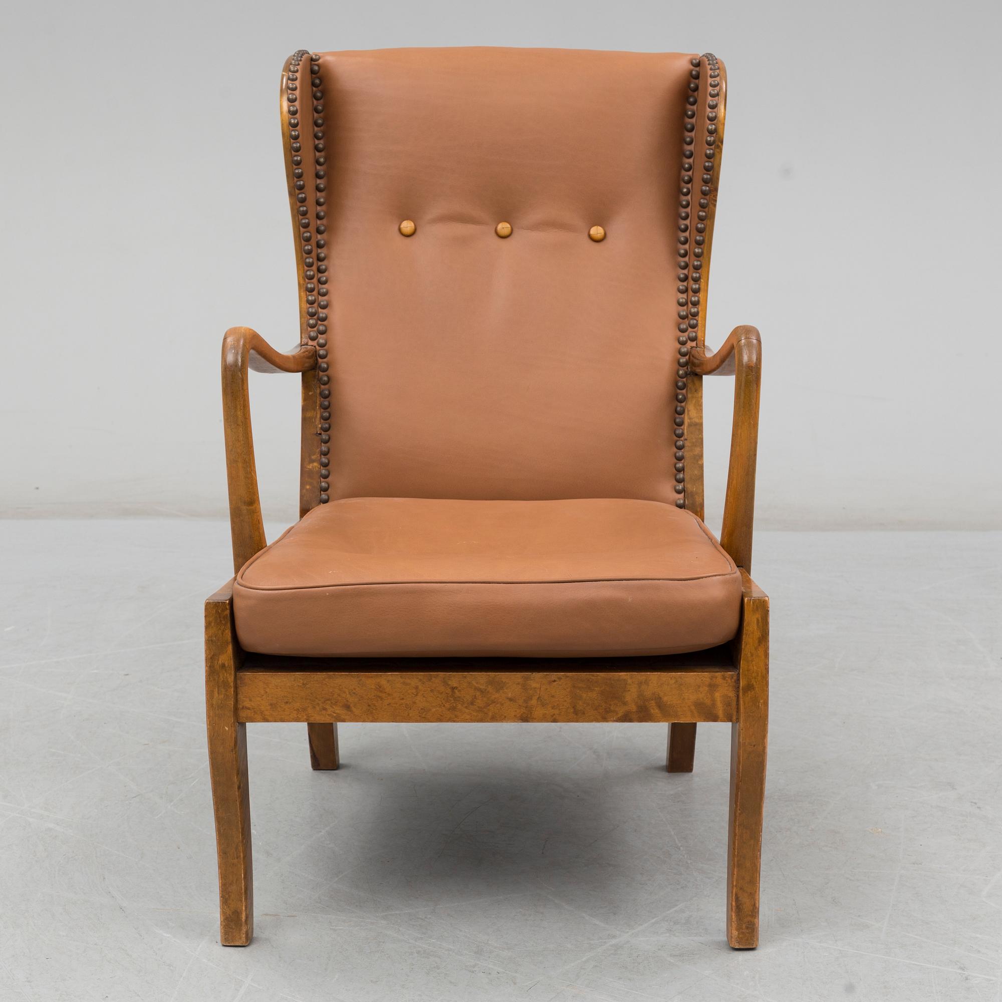 A 1930/40's lounge chair.