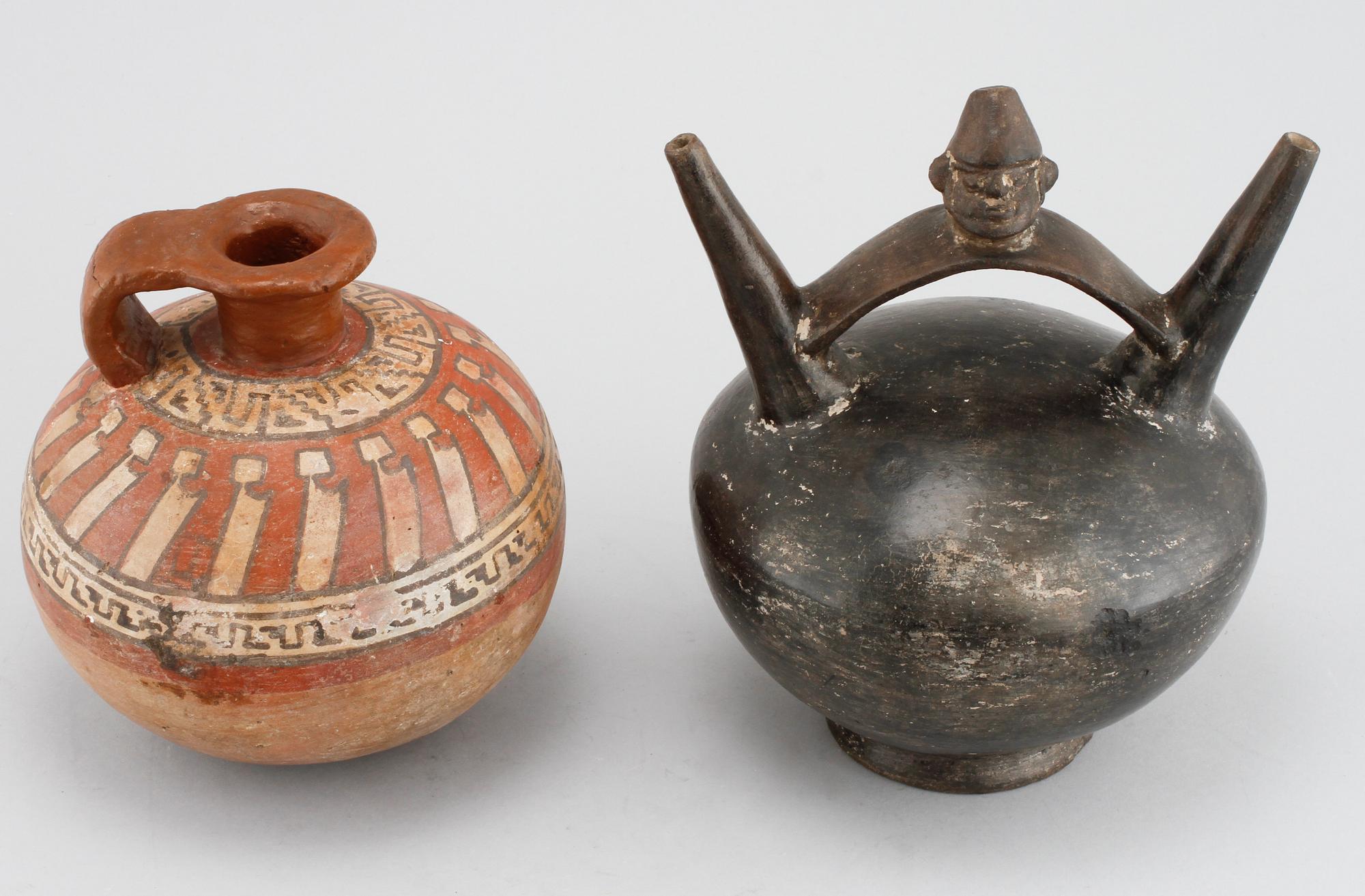A vessel, so called Moche and Tiwanaku vessel, cheramic, probably made in 19th / 20th century.