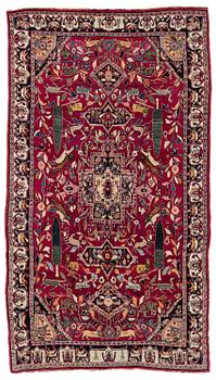 428. Matta, antik Khorasan, östra Persien, ca 234 x 134 cm.