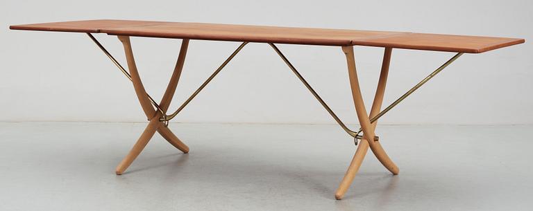 HANS J WEGNER, matbord med klaffar, för Andreas Tuck Danmark.
