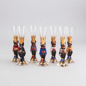 GUNNAR CYRÉN, a set of 7 snaps glass for the Nobel service.