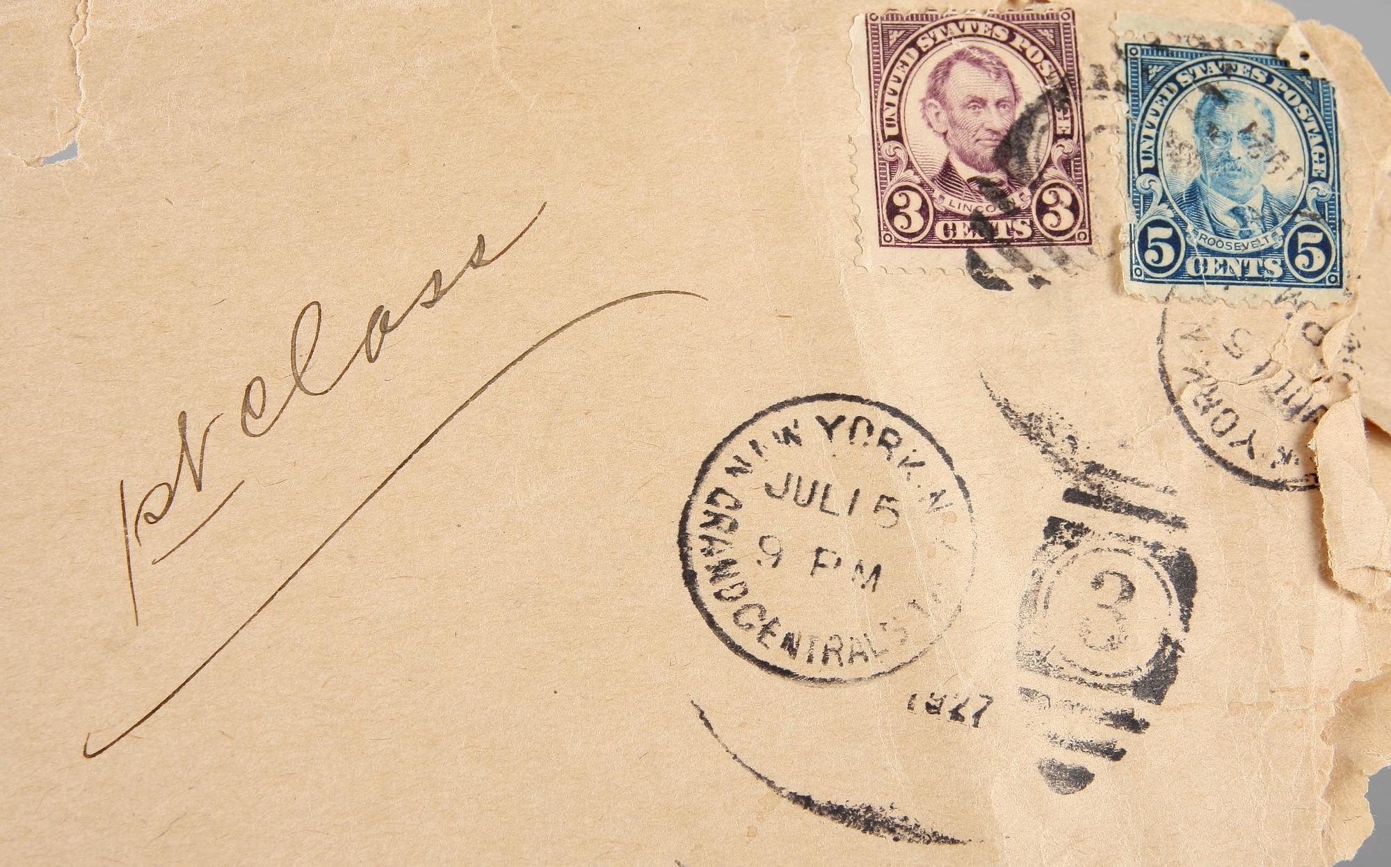 AUTOGRAF. Charles Lindbergh, signerat foto samt adresserat kuvert.