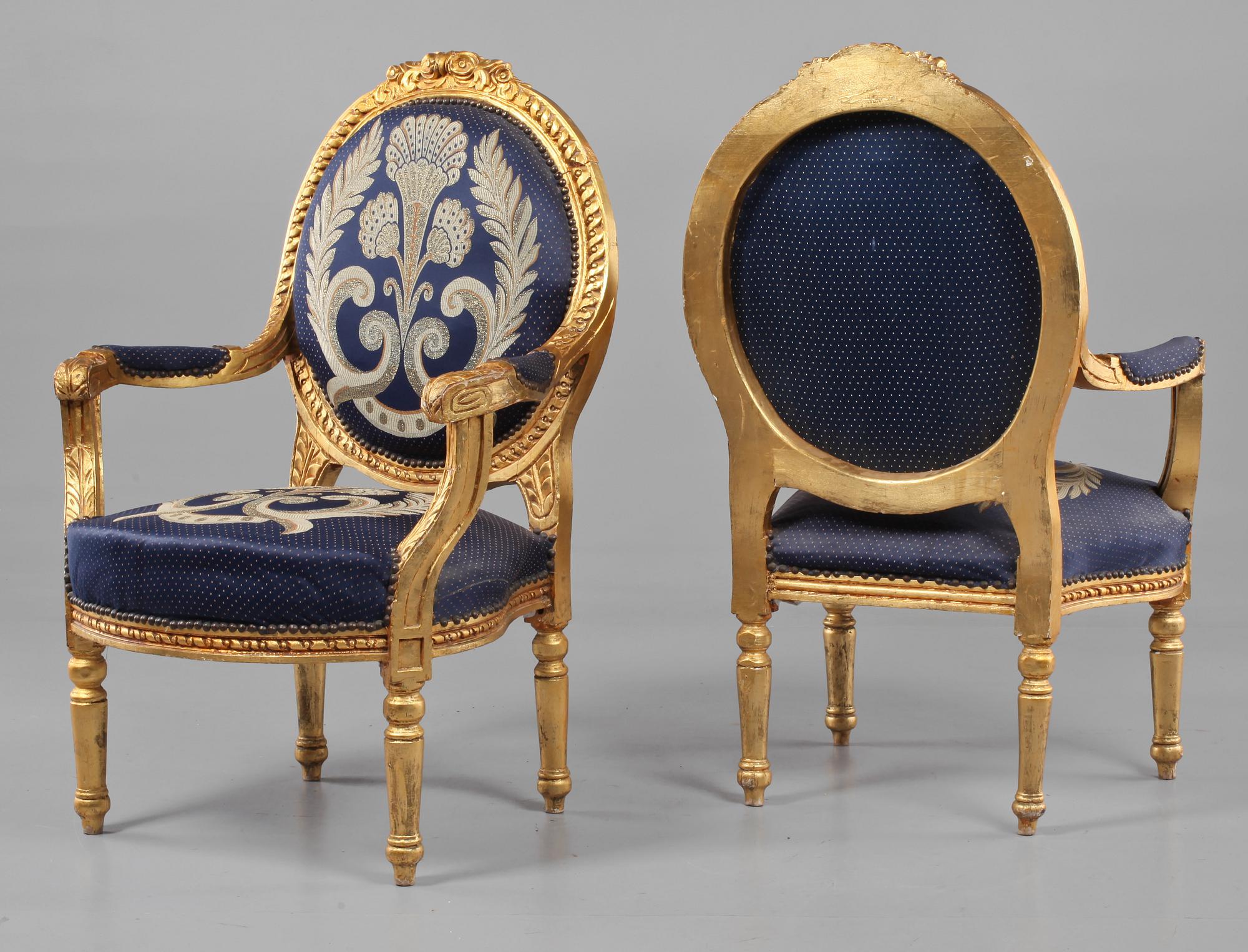 SALONGSGRUPP, 3 delar, Louis XVI-stil, modern tillverkning.