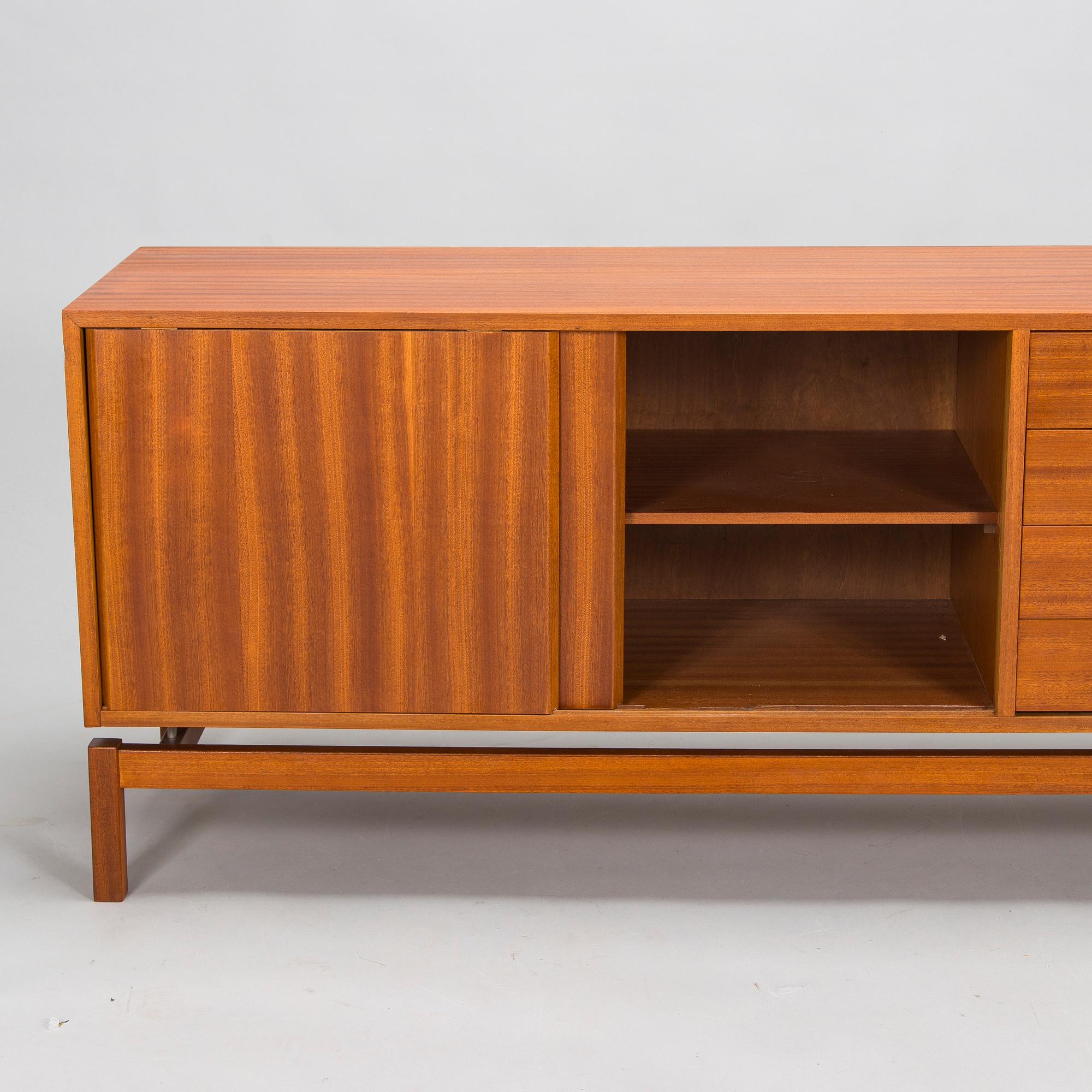 Oiva Parviainen, A mid 20th century sideboard for Lahden Puunjalostus Ltd.