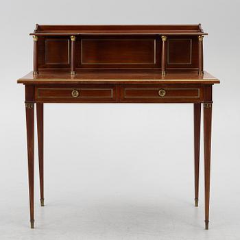 A Georgian style desk, mid 20th century.