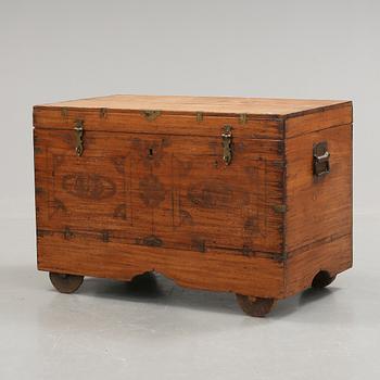 KISTA, Kina, 1900-talets andra hälft.