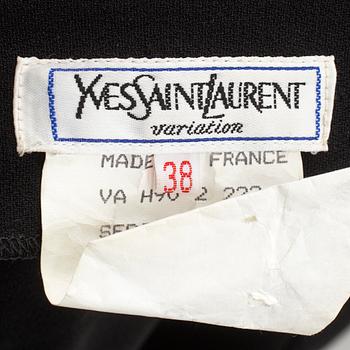 YVES SAINT LAURENT, klänning, fransk storlek 38.