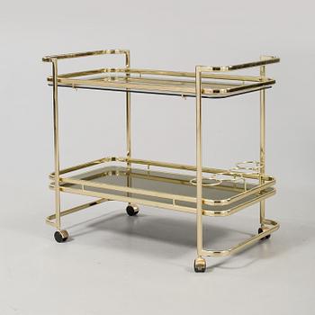 SERVERINGSVAGN, 1900-talets fjärde kvartal.