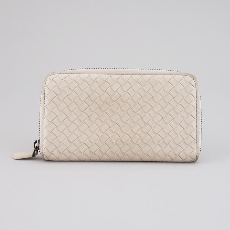 BOTTEGA VENETA, a intrecciato leather wallet.