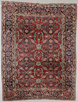 MATTA, semiantik orientalisk. Ca 310 x 240 cm.