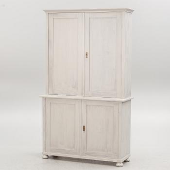 Cabinet, 20th century.