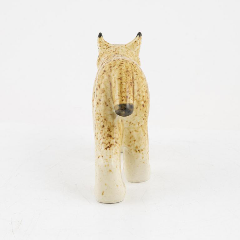 Lisa Larson, figurin, stengods, "Lodjur", för NK, Nordiska Kompaniet i samarbete med WWF, Gustavsberg.