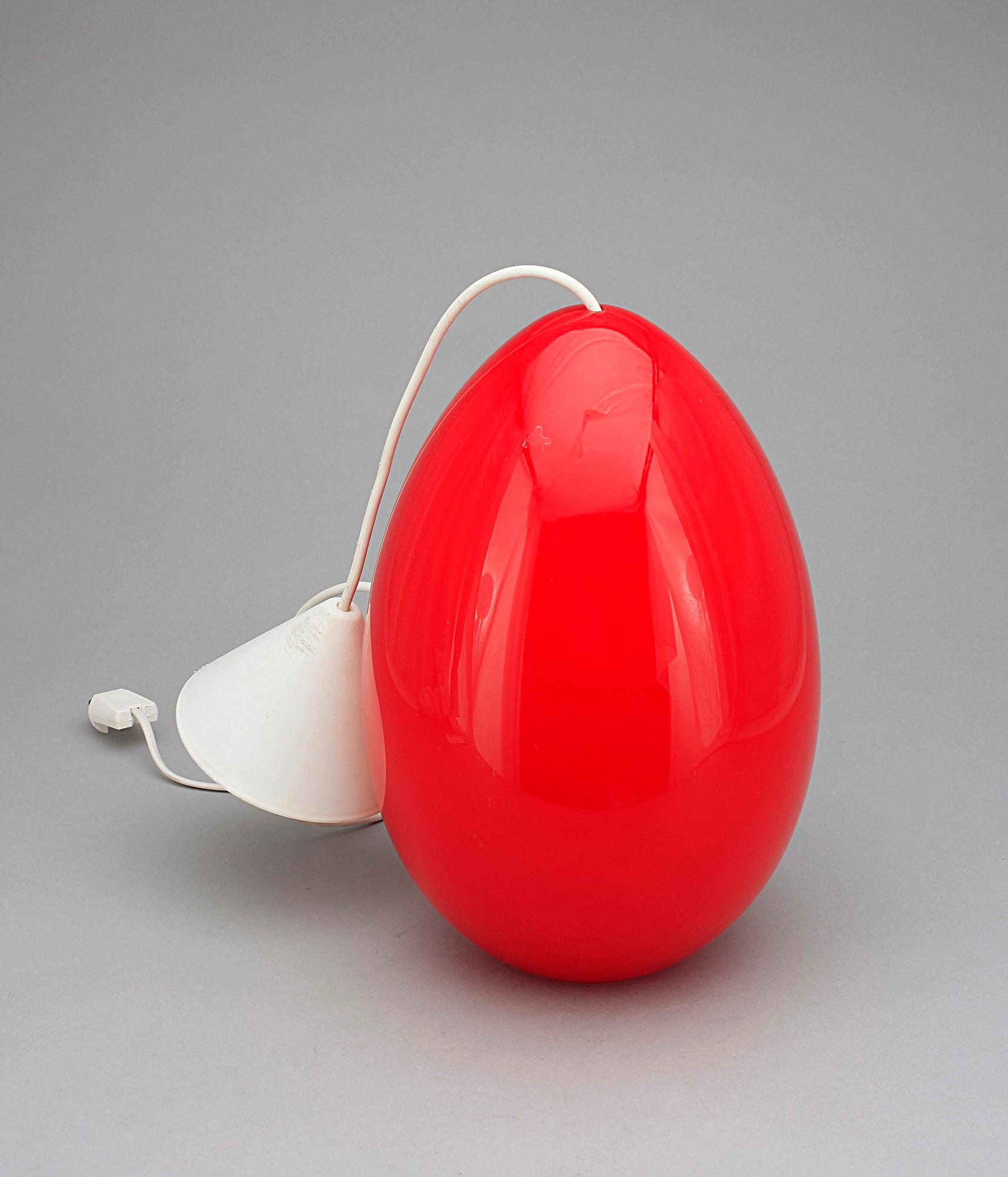 TAKLAMPA, glas, Uno Kristiansson, Unuovo, 1900-talets slut.  H 32,5.