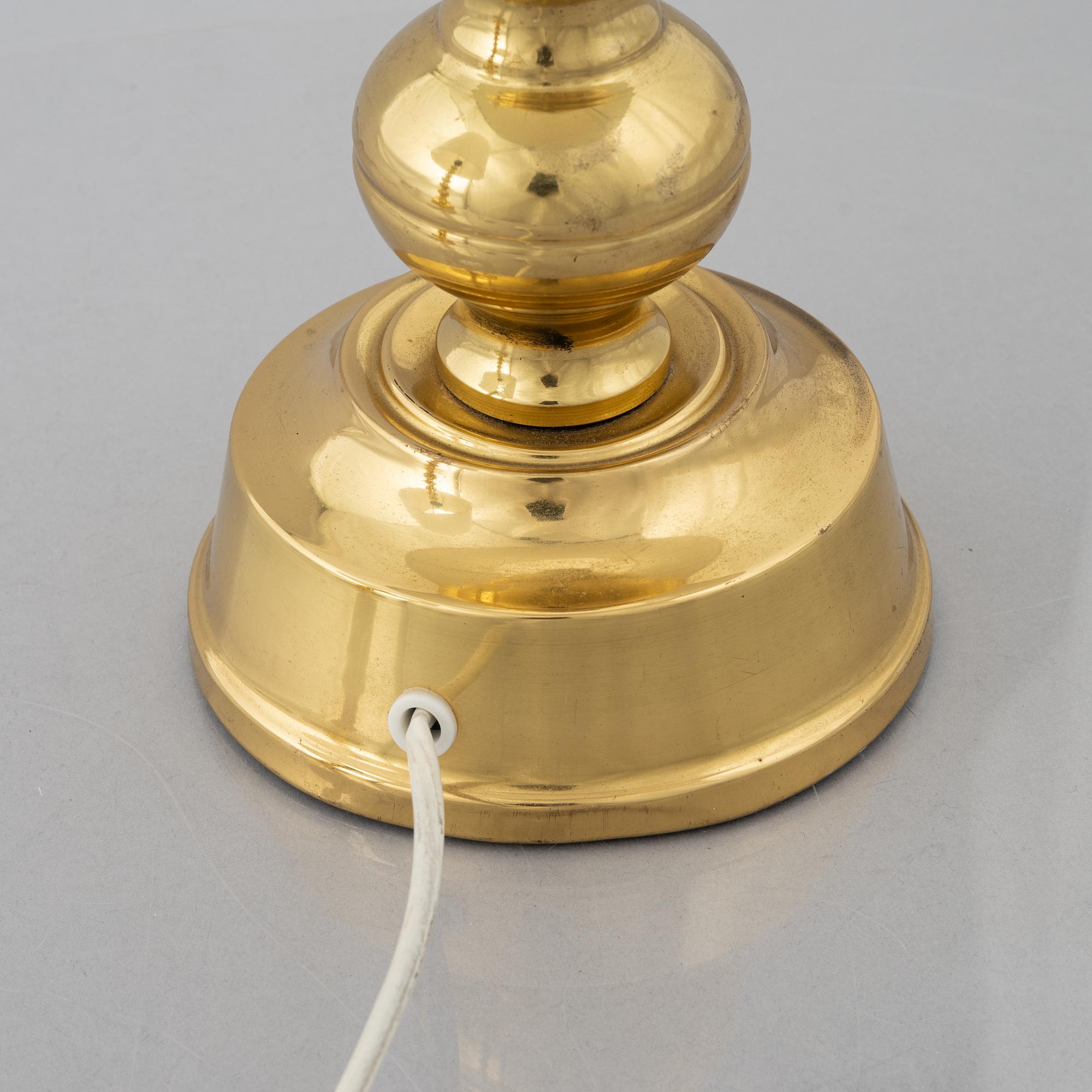 Bordslampor, ett par, modell Nr 69, mässing, Enco, 1900-talets andra hälft.