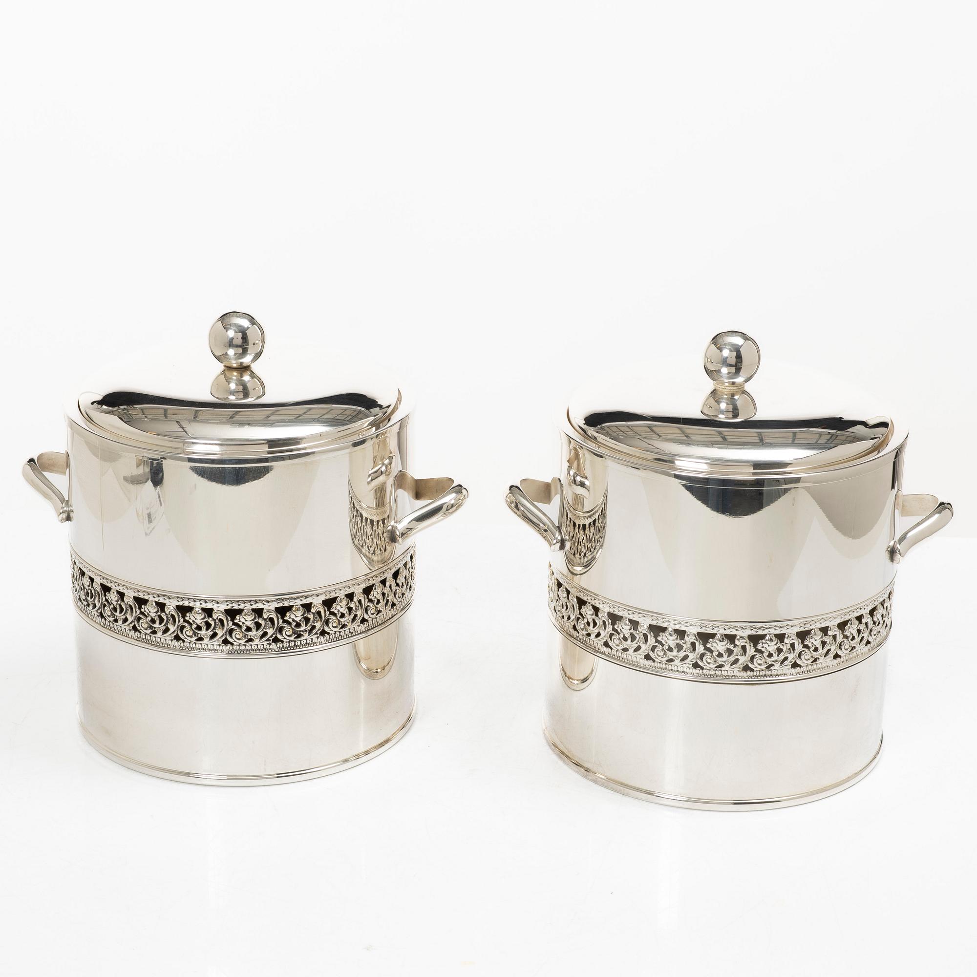 Ice buckets with lids, a pair, silver-plated, Mazzucconi Firenze, Italy.
