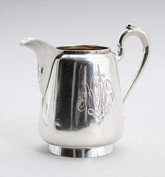 GRÄDDKANNA, silver, Ryssland. Vikt 136 gram.