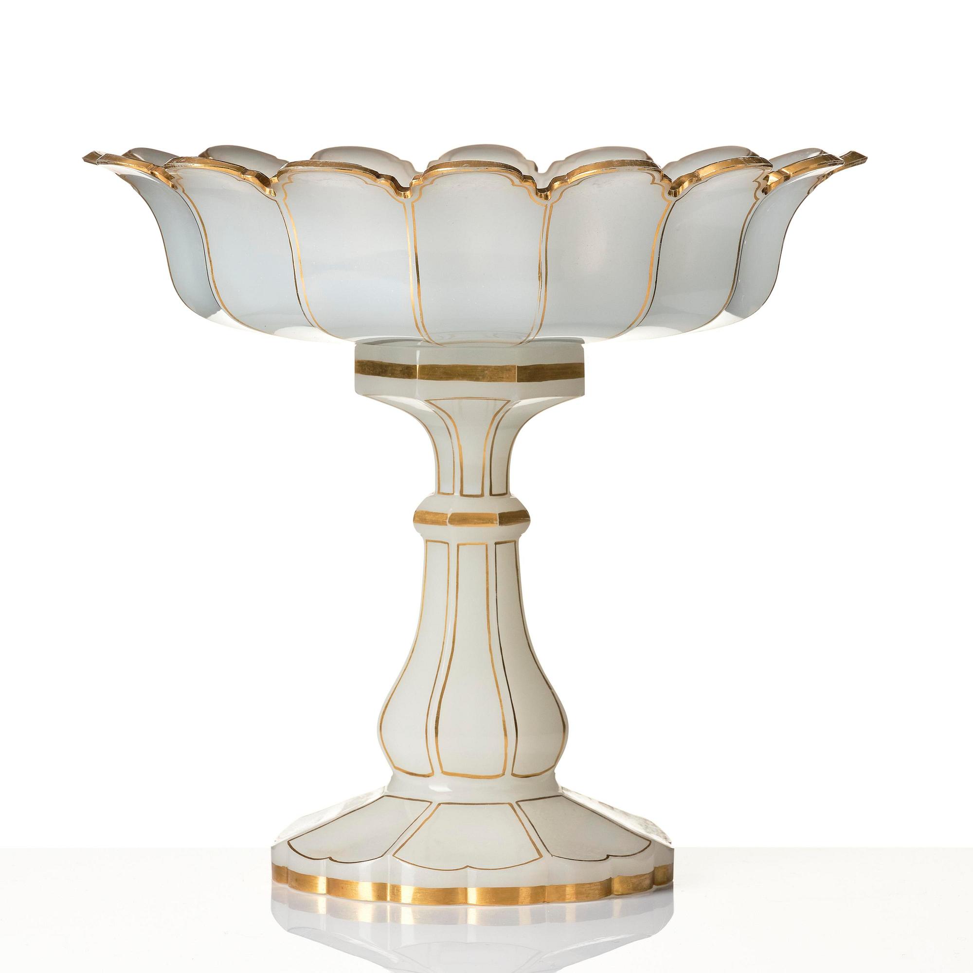 A large French opalin glass tazza, 1830/1840's.