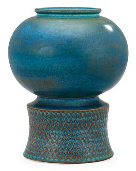 979. A Stig Lindberg stoneware vase, Gustavsberg studio 1963.