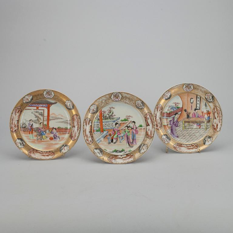 TALLRIKAR, 5 st, porslin, Kina 1700-tal.