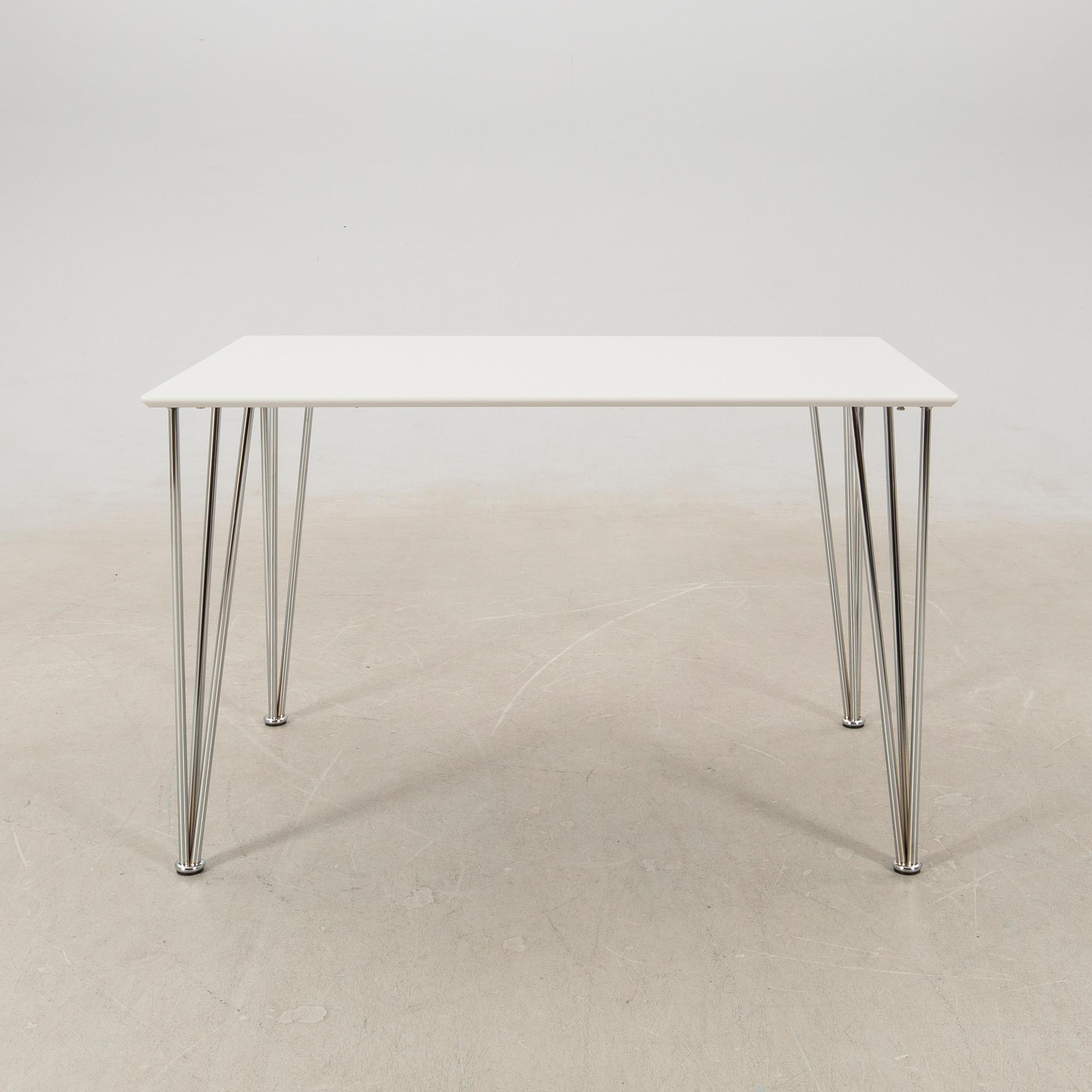 Table and chairs 4 pcs "Nina" Troeds 2000s.