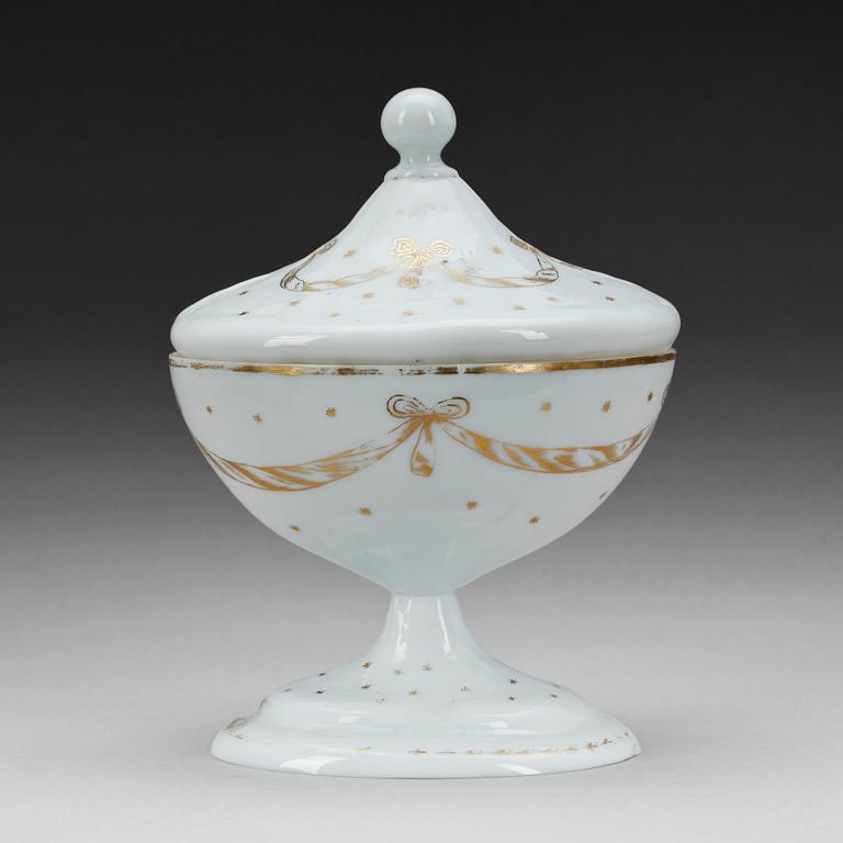 BONBONJÄR, glas, sengustaviansk, omkring 1800.