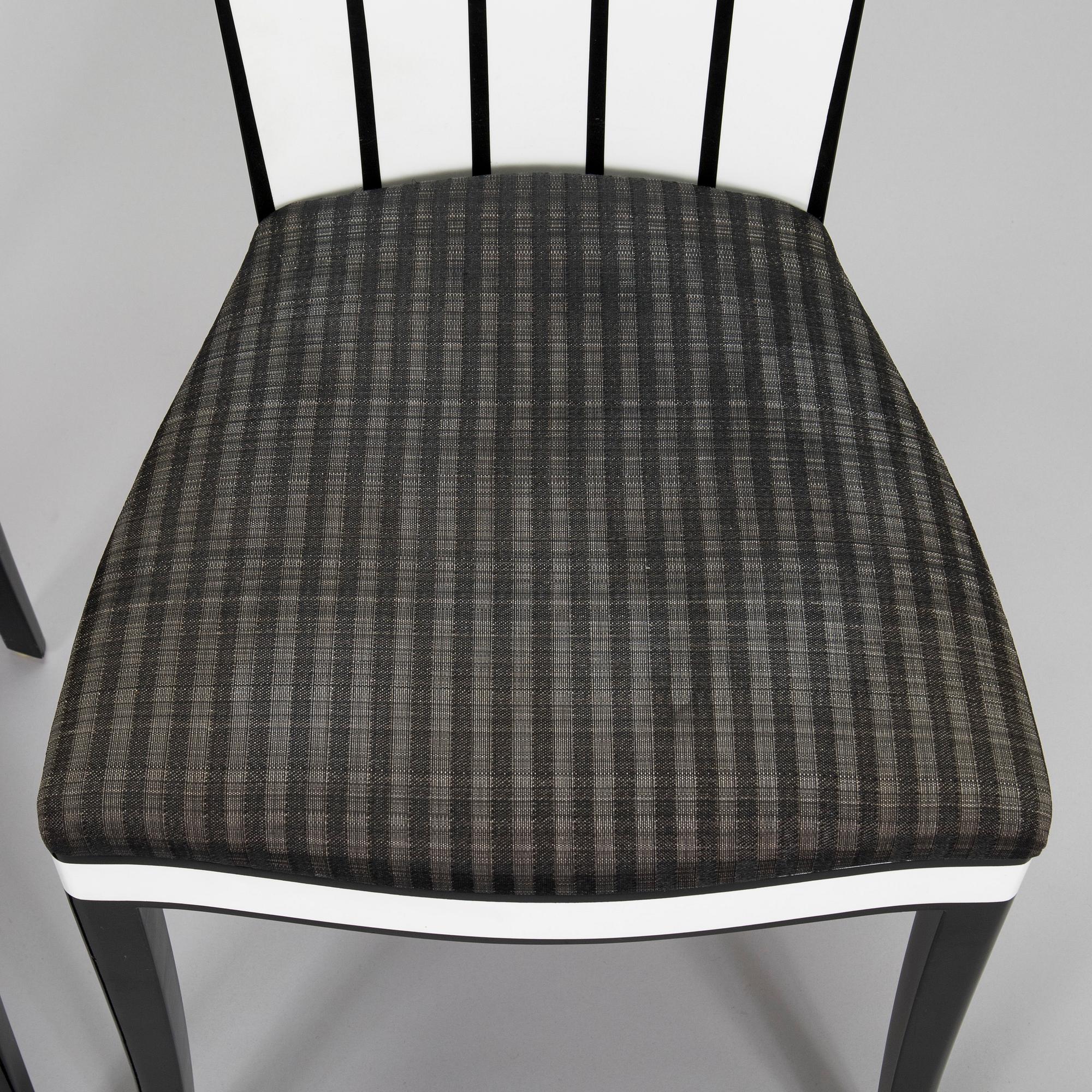 Eliel Saarinen, two 'Saarinen House Cranbrook' chairs, Adelta.