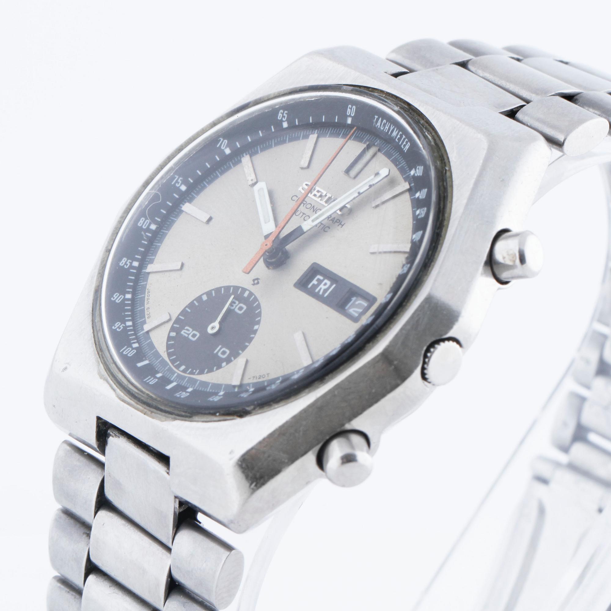 SEIKO, Chronograph Automatic, wristwatch, 40 x 42 mm.
