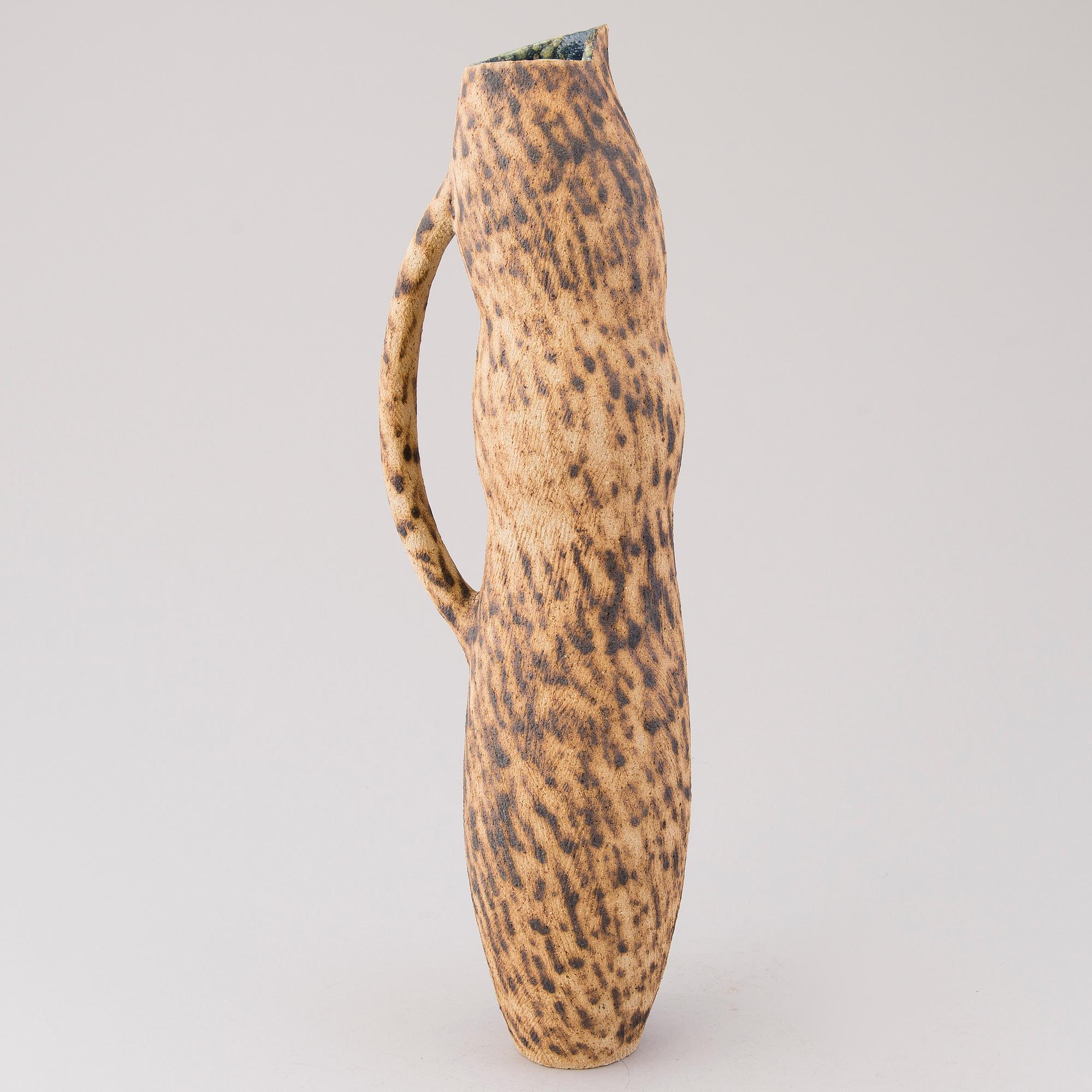 KATI TUOMINEN-NIITTYLÄ, KANNA, keramik, signerad KTN.