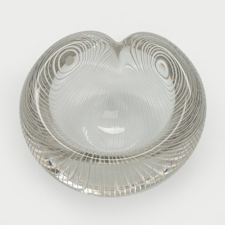 Tapio Wirkkala, a model 3327 glass bowl, signed Tapio Wirkkala Iittala -57.