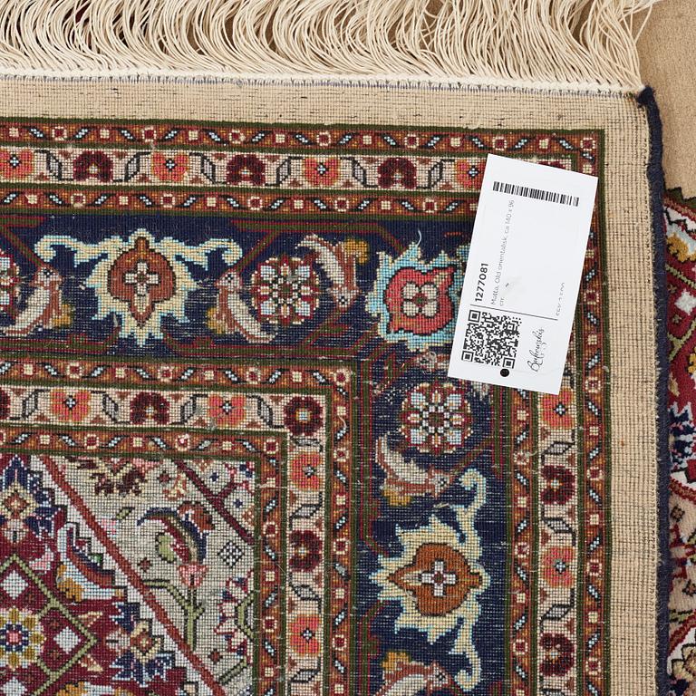 A rug old oriental, ca 140 x 96 cm.