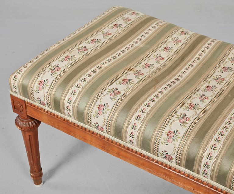 PALL, gustaviansk stil, 1900-talets första hälft/mitt.
